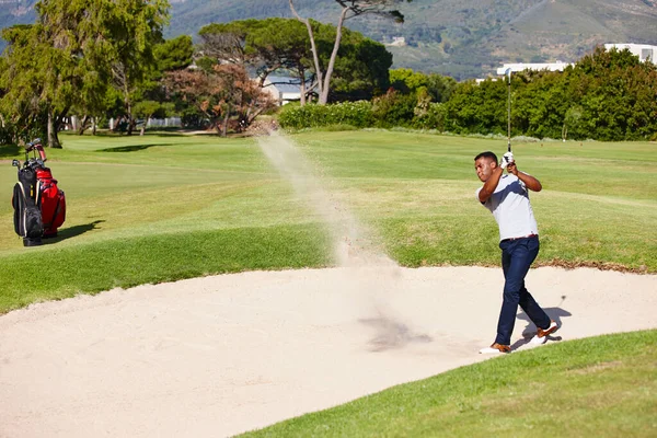 Travaille Sur Son Handicap Beau Jeune Homme Jouant Golf — Photo