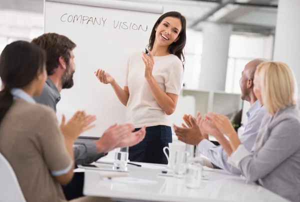 Well Done Give Yourselves Applause Businesswoman Giving Presentation Her Colleagues — Stock Photo, Image