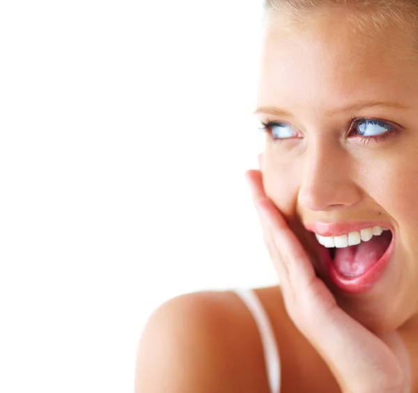 Cilt Bakımı Stüdyodaki Mutlu Kadın Kozmetik Sonuç Maketle Tedavi Ile — Stok fotoğraf