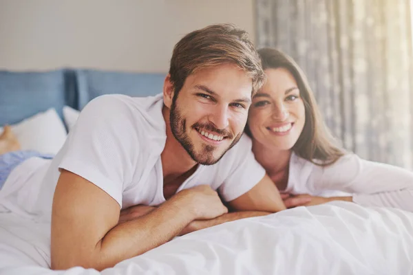 Shes Happy Happy Cropped Portrait Affectionate Young Couple Bedroom — Stock Photo, Image
