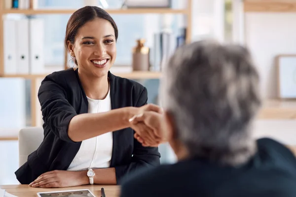 Its Always Pleasure Doing Business Attractive Young Businesswoman Shaking Hands — Stock Photo, Image