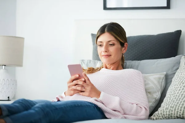 Occupied Whole Lot Online Attractive Woman Using Her Cellphone While — Stock Photo, Image