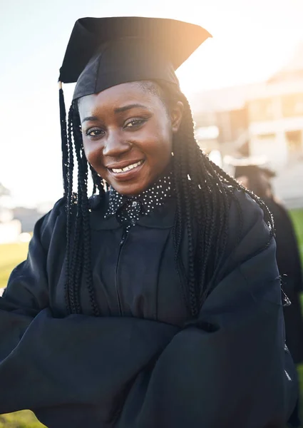 Ser Duro Pero Difícil Imposible Retrato Joven Estudiante Día Graduación —  Fotos de Stock