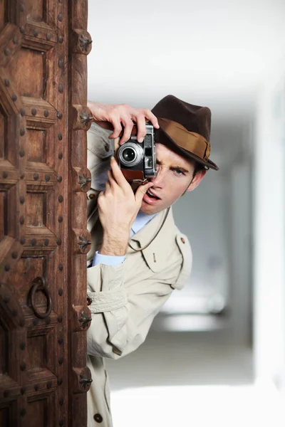 Vintage Spion Man Straat Camera Voor Onderzoek Inspectie Verdachte Journalist — Stockfoto