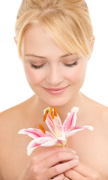 She Sweet Studio Shot Beautiful Young Woman Holding Tiger Lily — Stock Photo, Image