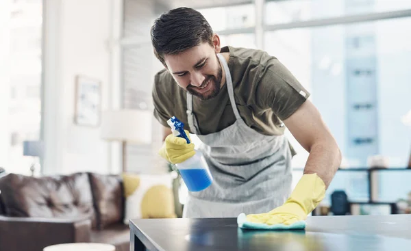 Send Dirt Back Came Young Man Disinfecting Table Home — Stock Photo, Image