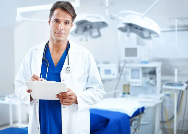 Kan Lita Att Jag Tar Hand Dig Självsäker Manlig Läkare — Stockfoto