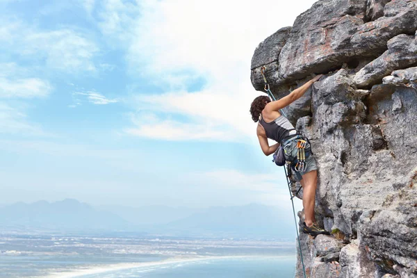 Rock Climbing Travel Blue Sky Woman Mountain Adventure Cliff Space — Stock Photo, Image
