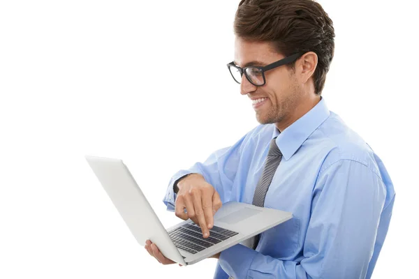 Bilgiler Tam Burada Genç Bir Adamının Beyaz Dizüstü Bilgisayar Kullanırken — Stok fotoğraf