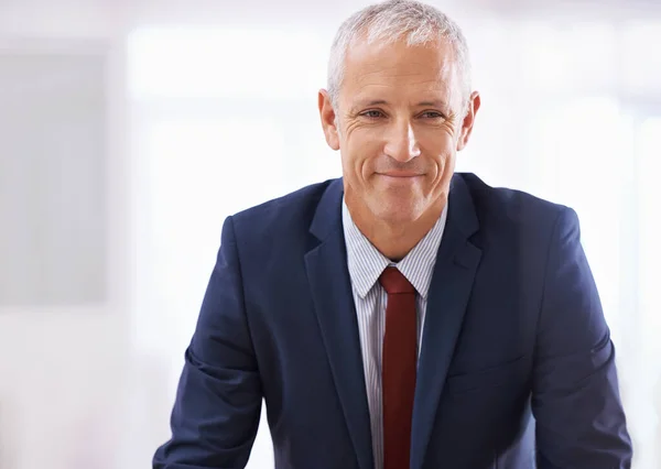 Success Suits Him Smiling Businessman Leaning Forward — Stock Photo, Image