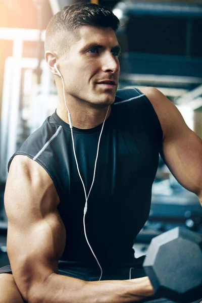 Los Bíceps Crecen Cama Hombre Haciendo Entrenamiento Con Pesas Gimnasio —  Fotos de Stock