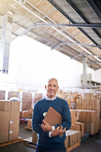 Hes Logistics Professional Portrait Mature Man Standing Floor Warehouse — Stock Photo, Image