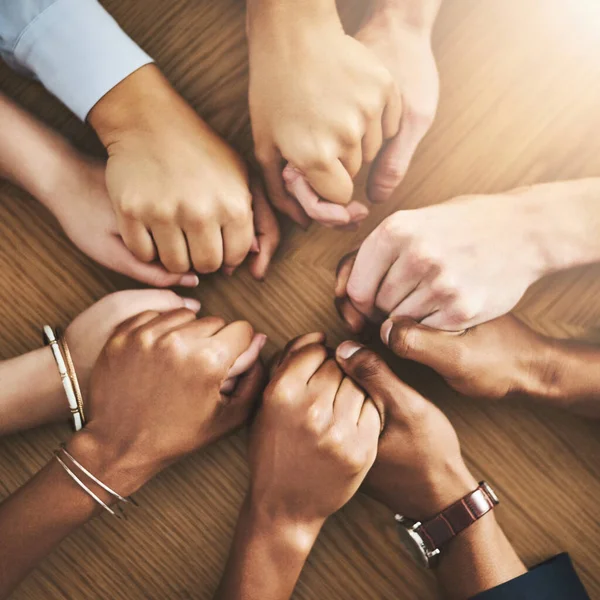 Community Trust Friends Holding Hands Table Group Counseling Therapy Session — Stock Photo, Image