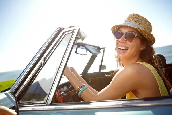 Travel Road Trip Woman Car Holiday Summer Adventure Freedom Vacation — Stock Photo, Image