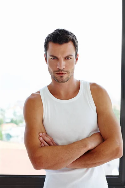 Confident Casual Handsome Man Standing His Arms Folded Front His — Stock Photo, Image