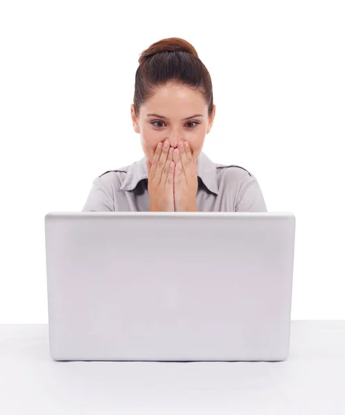 Laptop Surpresa Mulher Corporativa Lendo Notificação Feedback Negócios Anúncio Vencedor — Fotografia de Stock