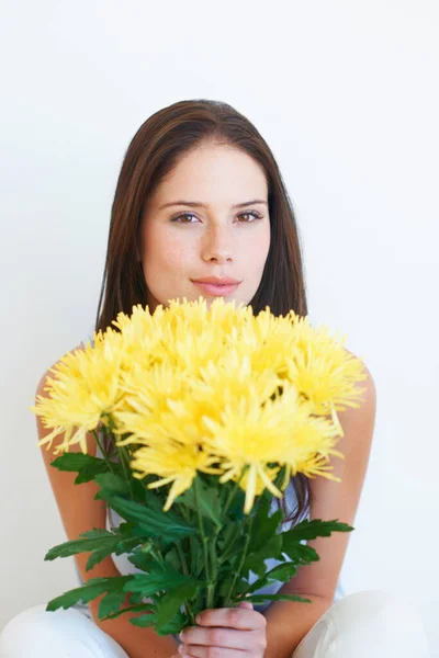 Flower Bouquet Face Portrait Studio Woman Floral Product Sustainable Gift — Fotografia de Stock