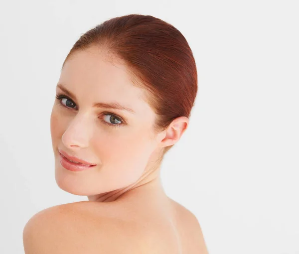 Skincare Red Hair Portrait Woman Studio Cosmetics Wellness Facial White — Stock Photo, Image