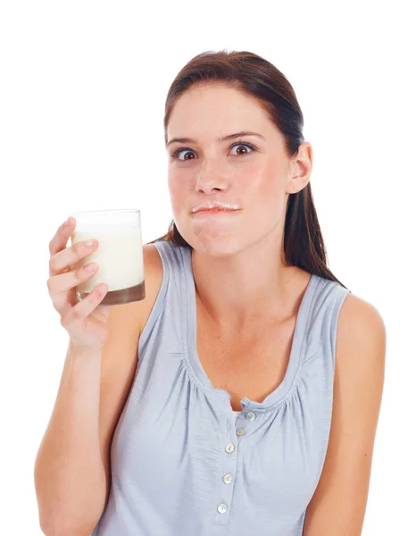 Portret Zabawna Kobieta Szklanka Mleka Dla Korzyści Zdrowotnych Witaminy Zdrowia — Zdjęcie stockowe