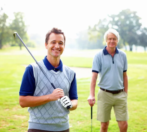 Kluger Golfer Lächelt Porträt Eines Smarten Mannes Mit Golfschläger Und — Stockfoto