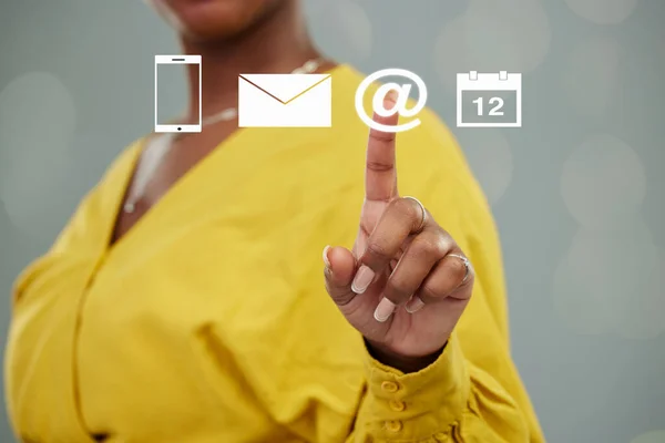 Ícones Mulher Mãos Holograma Para Mail Comunicação Global Mídia Social — Fotografia de Stock