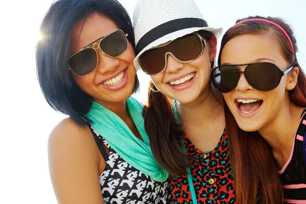 Boys Come Friends Forever Closeup Shot Group Teenage Girls Smiling — Stock Photo, Image