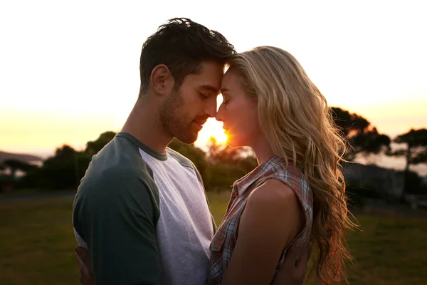 Solnedgång Kärlek Eller Par Naturen Romantisk Semester För Bindning Eller — Stockfoto