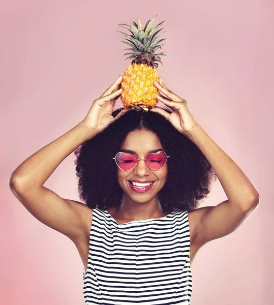 Aloha You Studio Shot Beautiful Young Woman Posing Pineapple Her — Stock Photo, Image