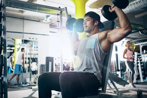 Pain Just Weakness Leaving Body Man Doing Upper Body Workout — Stock Photo, Image