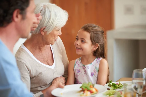 Her Granddaughter Makes Her Happy Multi Generational Family Having Lunch — Stock Photo, Image