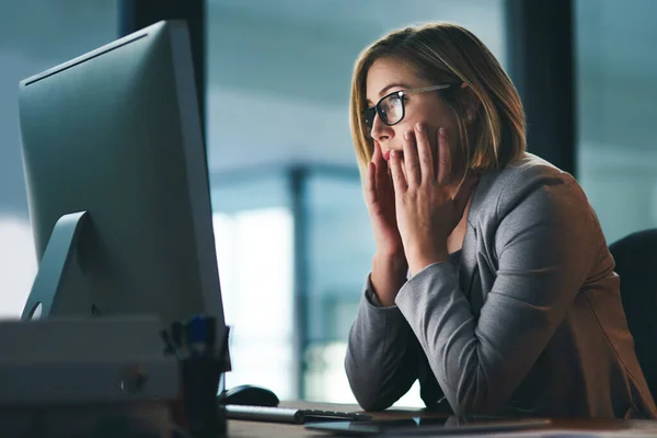 Computer Anxiety Business Woman Office Tired Fatigue While Working Late — Stock Photo, Image