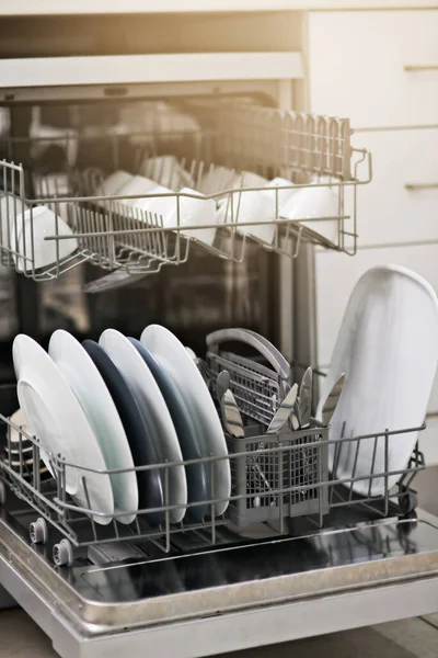 Backgrounds Dishwasher Machine Cleaning Dishes Washing Dirty Kitchenware Easy Housekeeping — Stock Photo, Image