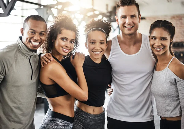 Amigos Nossa Melhor Fonte Motivação Para Fitness Grupo Jovens Felizes — Fotografia de Stock