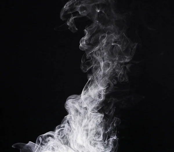 白色的烟雾 蒸气和薄雾在平底或透明的背景上隔离 香或火焰燃烧 有干冰和粉末喷雾的雾气 雾气和冷凝 带有抽象 — 图库照片