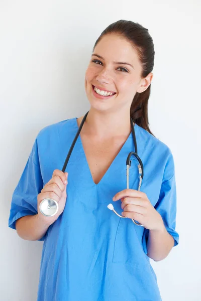 Πορτραίτο Υγείας Στηθοσκόπιο Και Νοσηλεύτρια Χαρούμενα Για Νοσηλευτική Σταδιοδρομία Ιατρική — Φωτογραφία Αρχείου
