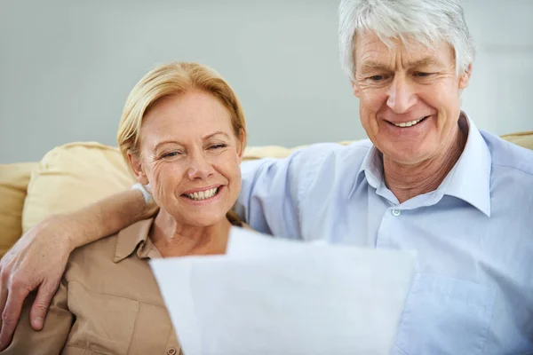 Nest Egg Looking Great Happy Elderly Couple Going Paperwork Together — Stock Photo, Image