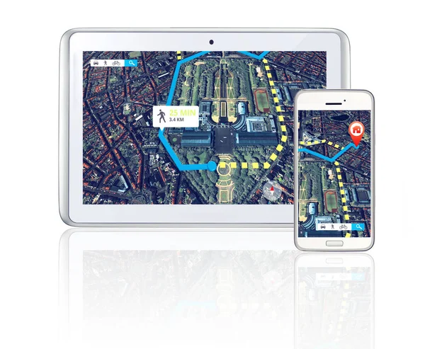 타블렛 Tablet Virtual Location 도시의 지도나 스크린 백그라운드의 경로를 여행하기 — 스톡 사진