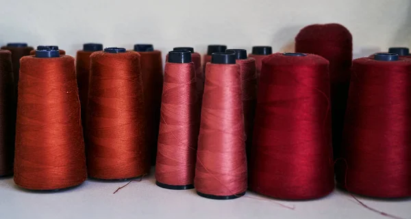 Shades Matter Much Colors Spools Thread Workshop — Stock Photo, Image
