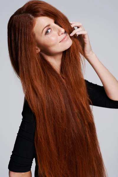 Červené Vlasy Krása Portrét Ženy Studiu Pro Keratin Léčbu Wellness — Stock fotografie