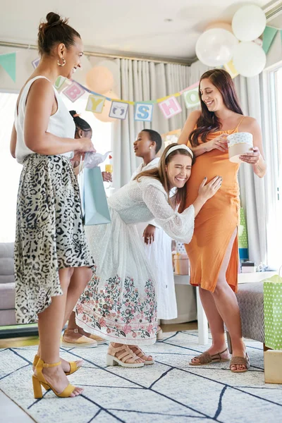Tohle Ten Nejlepší Den Světě Těhotné Matky Přijímat Dárky Svých — Stock fotografie