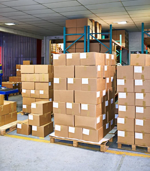 Caja Listo Para Salir Interior Una Fábrica Envasado Distribución — Foto de Stock