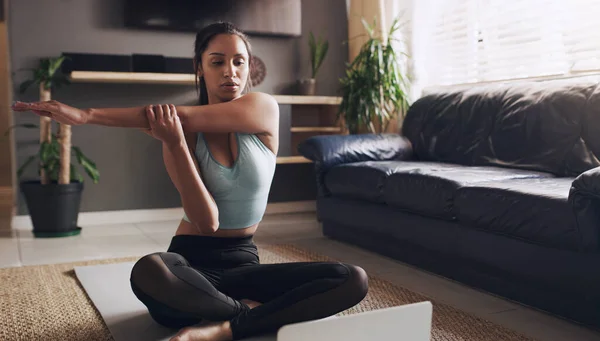 Stretching Indian Woman Laptop Online Yoga Living Floor Training Balance — Stock Photo, Image