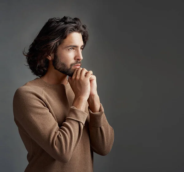 Answer Out Studio Shot Handsome Young Man Praying Gray Background — Stock Photo, Image