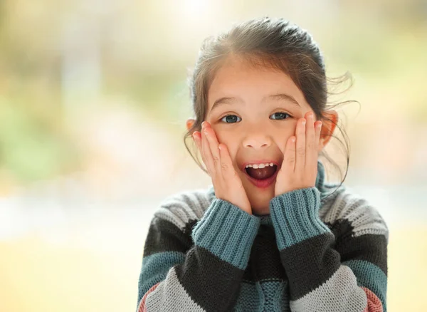 Schock Überraschung Und Porträt Eines Kindes Hause Für Happy Wow — Stockfoto