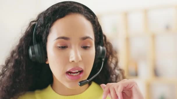 Travail Distance Conversation Femme Dans Centre Appels Télémarketing Service Clientèle — Video