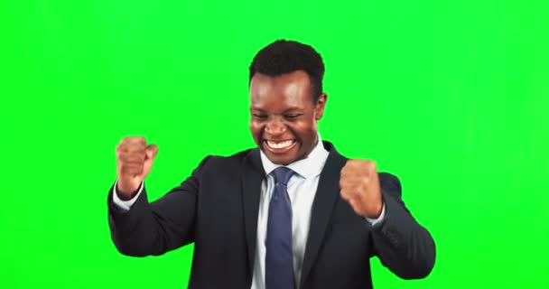 Pantalla Verde Hombre Corporativo Puño Ganador Éxito Motivación Ganancia Feliz — Vídeos de Stock