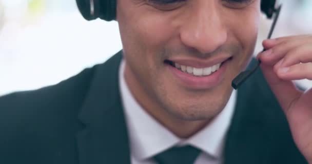 Kundenbetreuung Lächeln Und Geschäftsmann Sprechen Sprechen Und Diskutieren Hilfe Service — Stockvideo