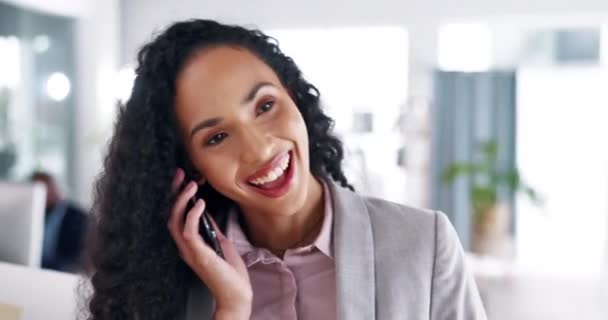 Mujer Negocios Feliz Llamada Telefónica Conversación Para Comunicación Propuesta Idea — Vídeos de Stock