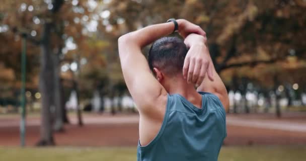 Parque Fitness Saúde Homem Alongamento Para Corrida Exercício Cardio Treinamento — Vídeo de Stock