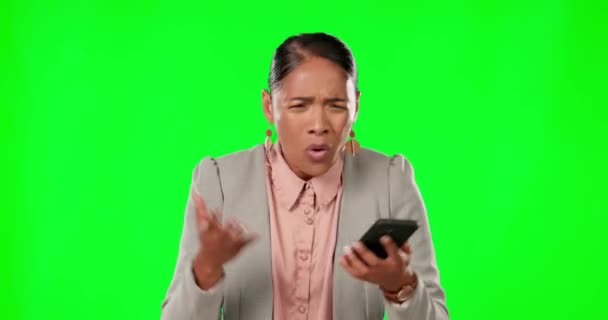 Green Screen Angry Businesswoman Phone Call Shrugging Shoulders Feeling Upset — Stock Video